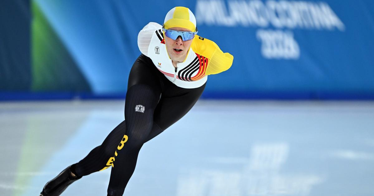 Cyclisme : Sandrine Tas, la patineuse de vitesse, au départ de la Flèche Wallonne