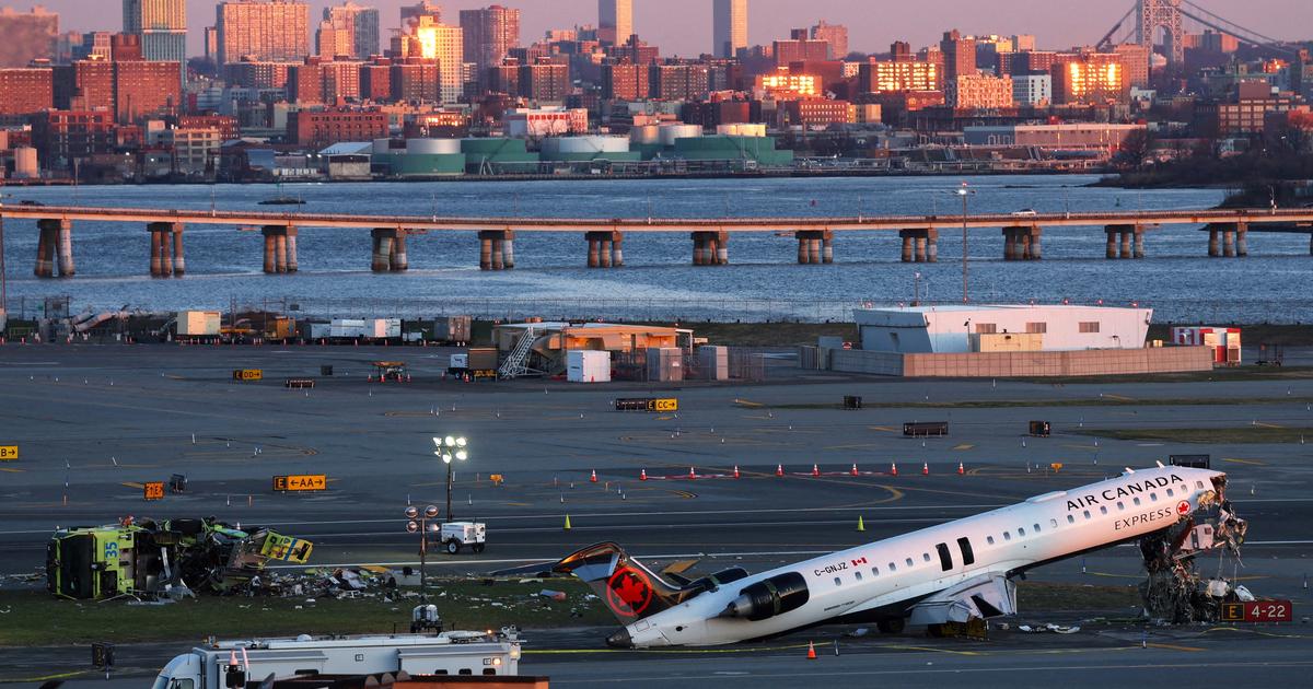 Deadly collision at LaGuardia: report blames air traffic control and equipment