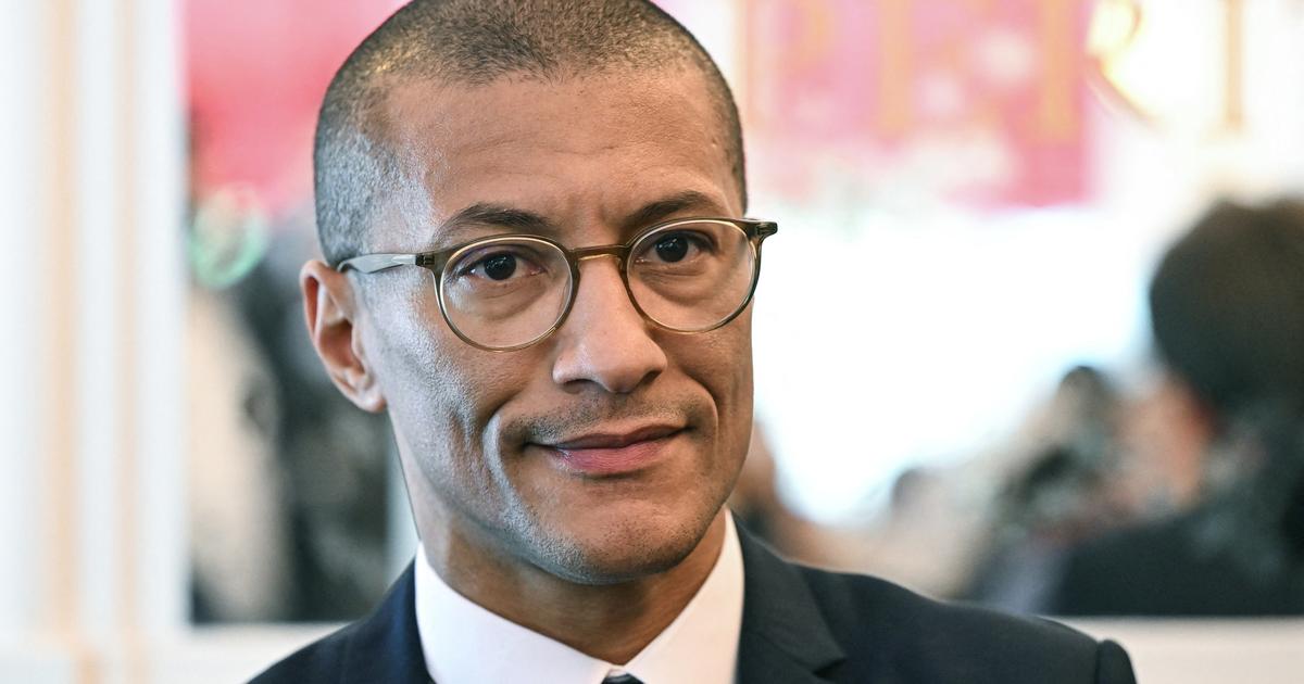 Blocs de béton, accusations de corruption et friture : à Saint-Ouen, le bras de fer entre Karim Bouamrane et «Master Poulet»