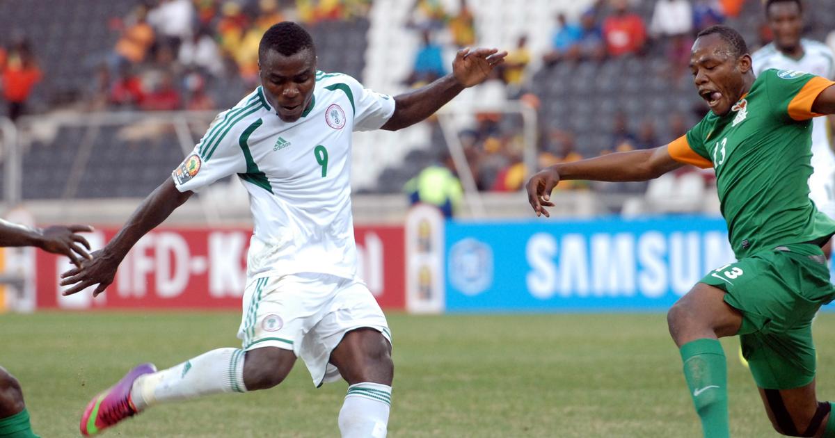 Foot : le Nigérian Michael Eneramo est décédé après un arrêt cardiaque sur la pelouse