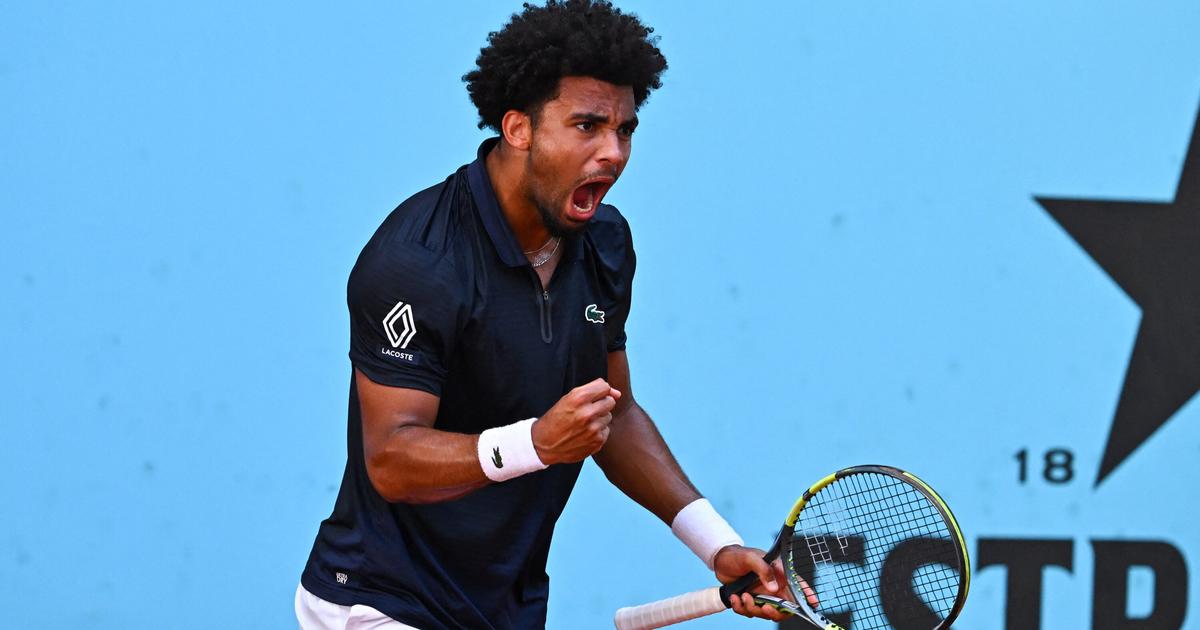 Tennis : Arthur Fils rejoint avec autorité les quarts de finale à Madrid