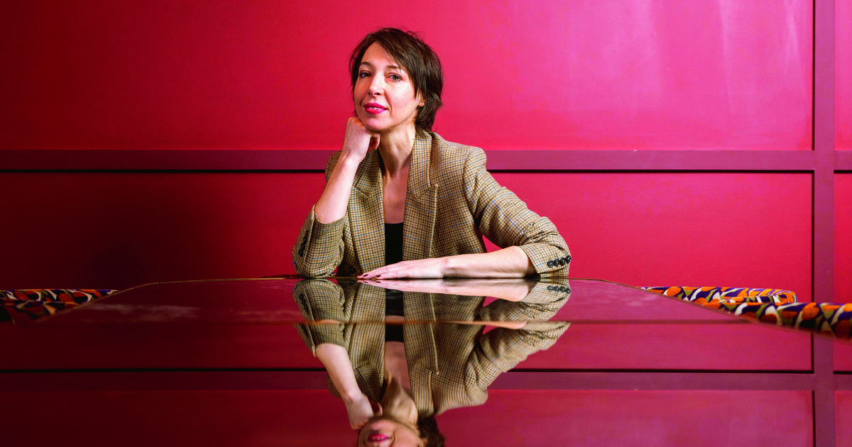 Jeanne Cherhal: We are not obliged to be available for everyone, all the time