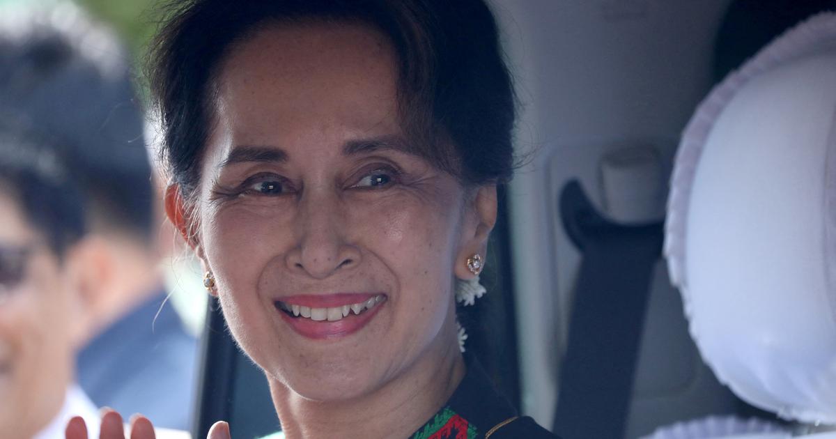 Birmanie : l’ancienne dirigeante Aung San Suu Kyi purgera le reste de sa peine assignée à résidence