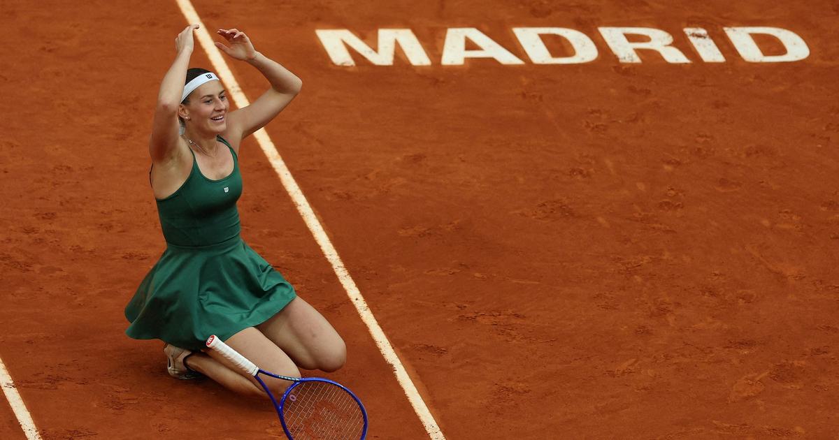 Tennis : «Gloire à l’Ukraine», tombeuse d’une Russe en finale, Marta Kostyuk sacrée à Madrid