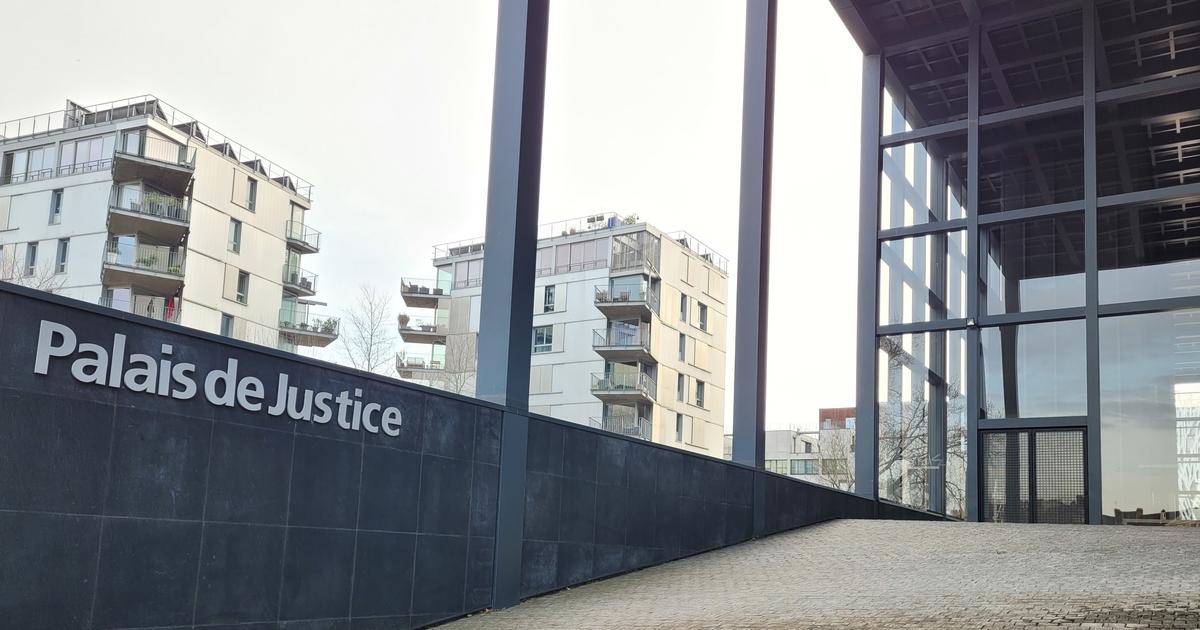Nantes : le collégien qui voulait attaquer un professeur au couteau mis en examen