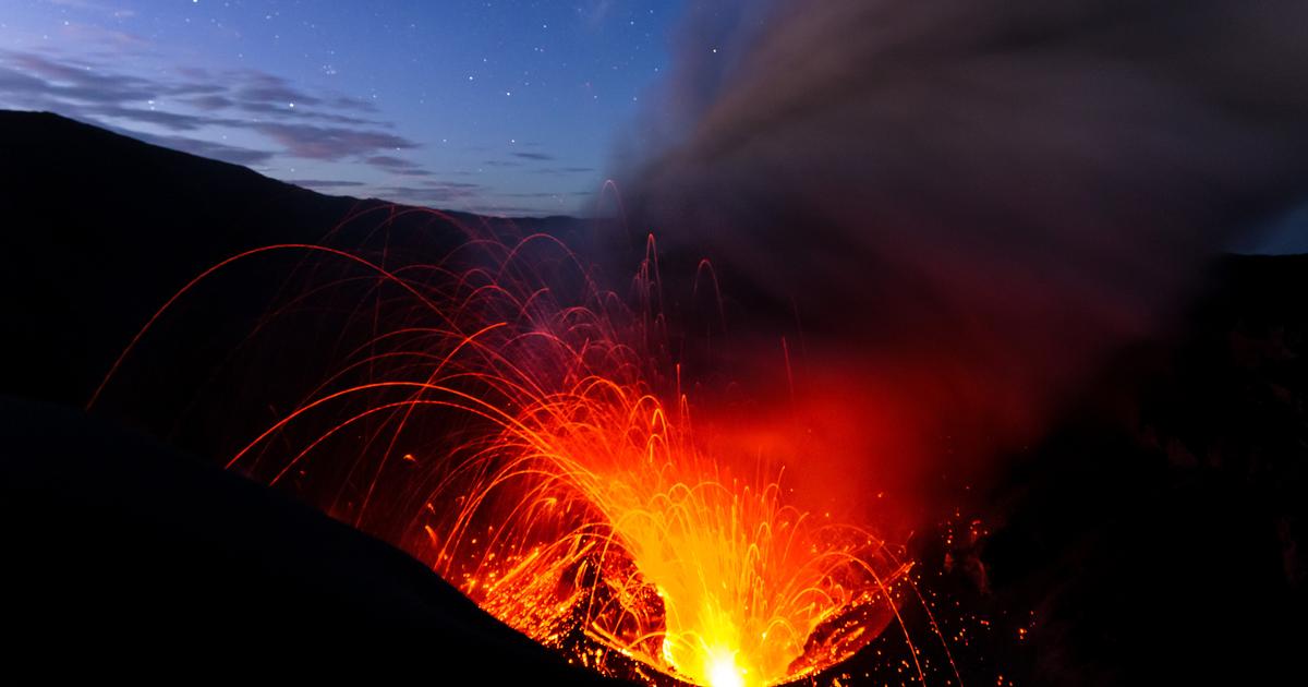 Indonésie : trois randonneurs morts et dix portés disparus après l’éruption du volcan Dukono