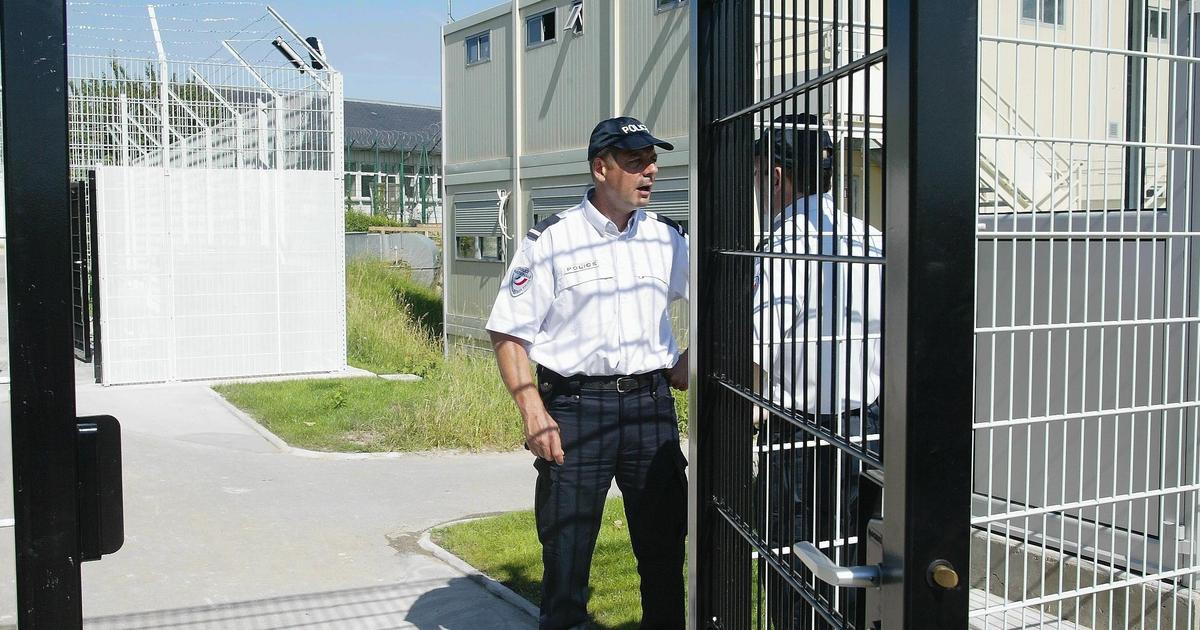 Quatre migrants s'échappent du centre de rétention administrative de Paris-Vincennes