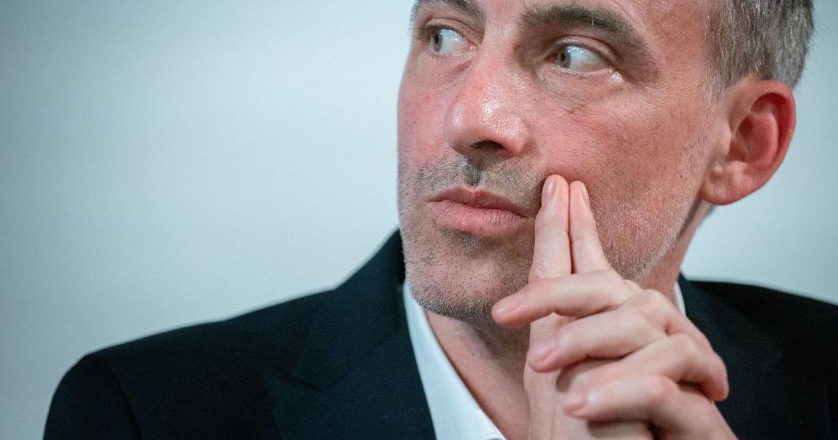 CSP +, diplômés, urbains... La fuite d’une note confidentielle sur ses publics cibles embarrasse Raphaël Glucksmann