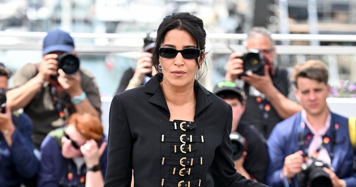Au photocall de Cannes, Leïla Bekhti et son pantalon Capri rappellent les icônes Brigitte Bardot et Audrey Hepburn