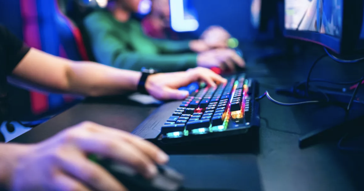 Hall Pass for Gamers? France’s Education Ministry Proposes Special School Schedules for Video Game Stars