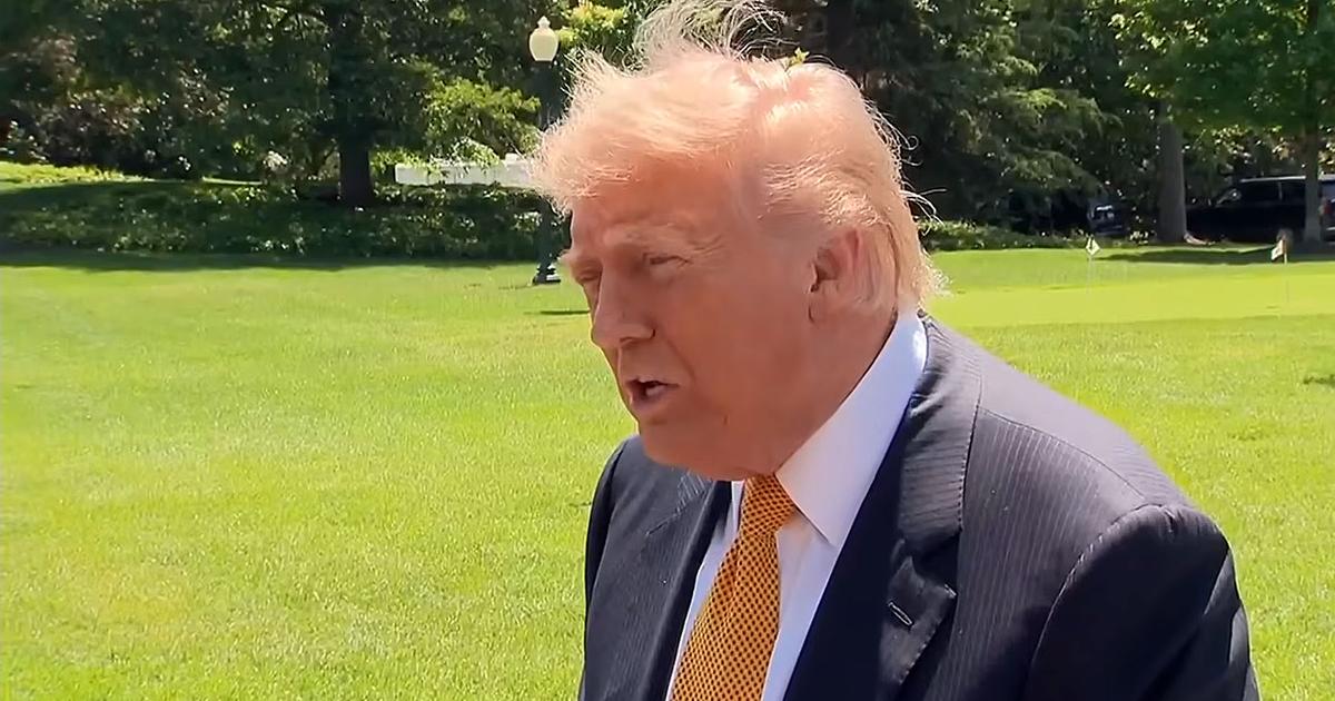 «Vous êtes une personne stupide» : contrarié par une question, Donald Trump insulte une reporter télé à la Maison-Blanche