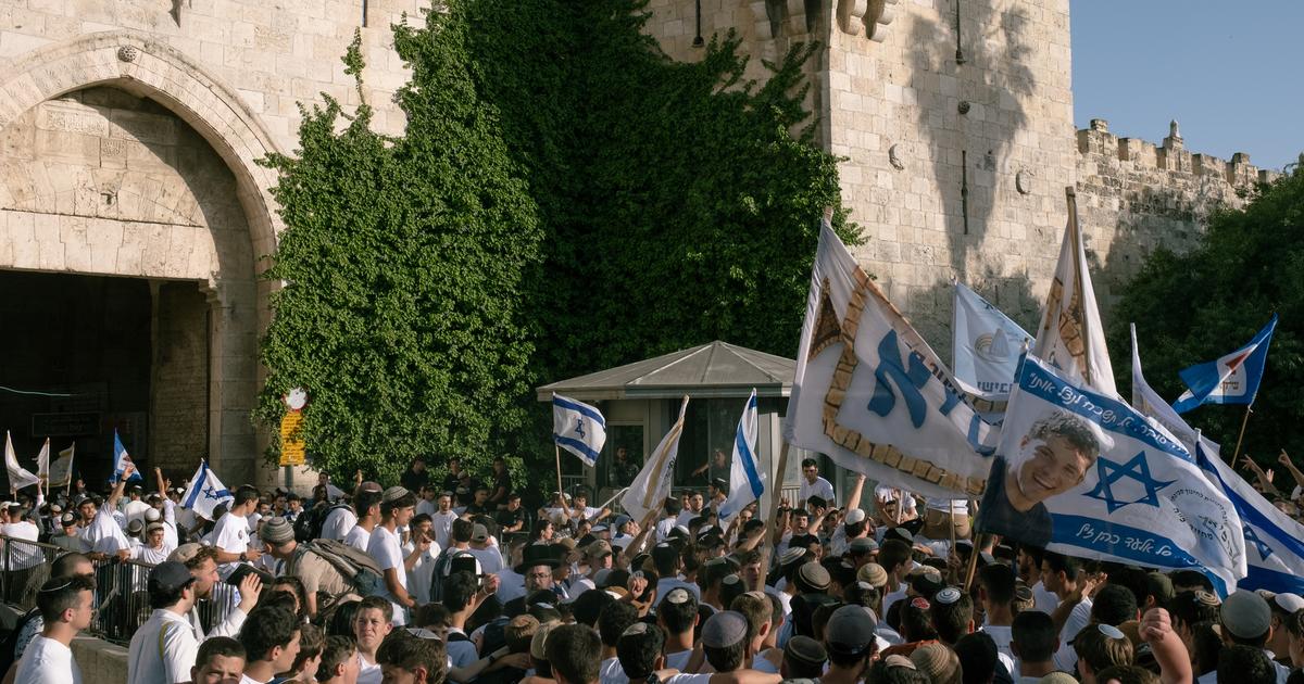 “Death to the Arabs”: in Jerusalem, thousands of Israelis chant their hatred of the Palestinians