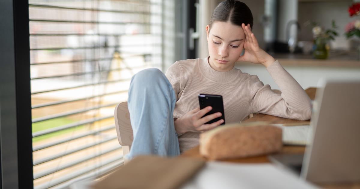 «On ne laisserait pas notre enfant aller dans un sex-shop ou une salle de torture» : les parents désemparés face à l’engrenage TikTok