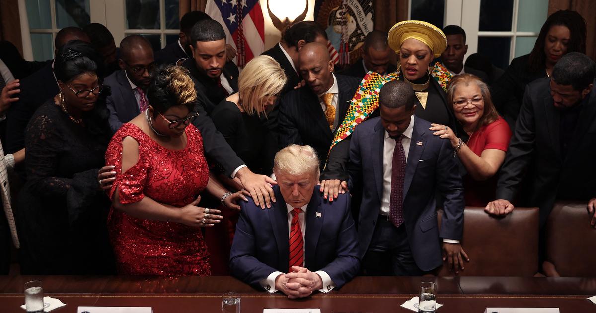 Saying no to Donald Trump means saying no to God: Is the American president pretending to be the Messiah?