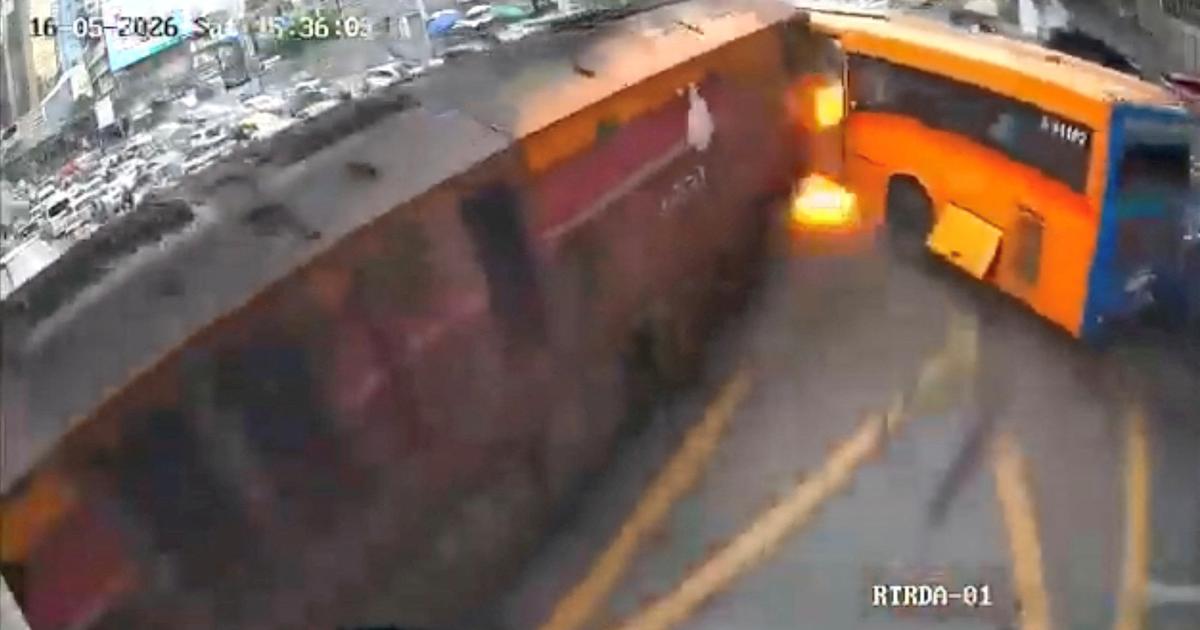 Thaïlande : le conducteur d’un train entré en collision avec un bus était sous stupéfiants