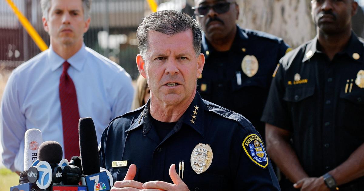 Adolescents «haineux», note mystérieuse, autocollant «SS»... Ce que l’on sait des auteurs présumés de la fusillade dans une mosquée de San Diego