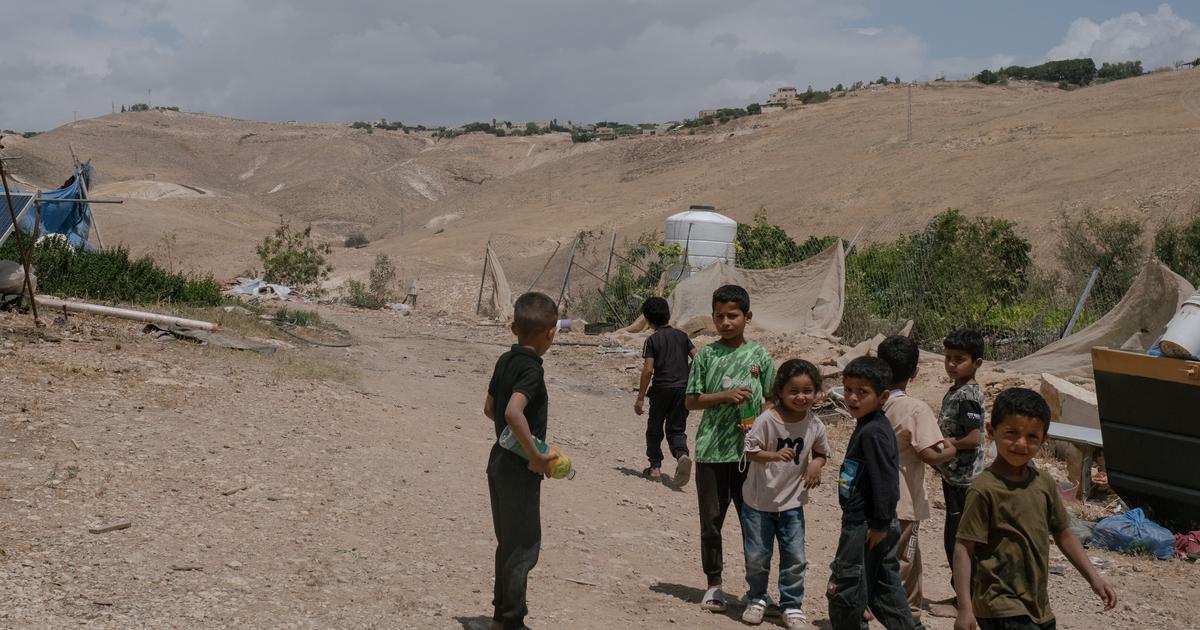 «Tout le monde a peur» : à Khan al-Ahmar, les Bédouins attendent les bulldozers du ministre israélien Smotrich