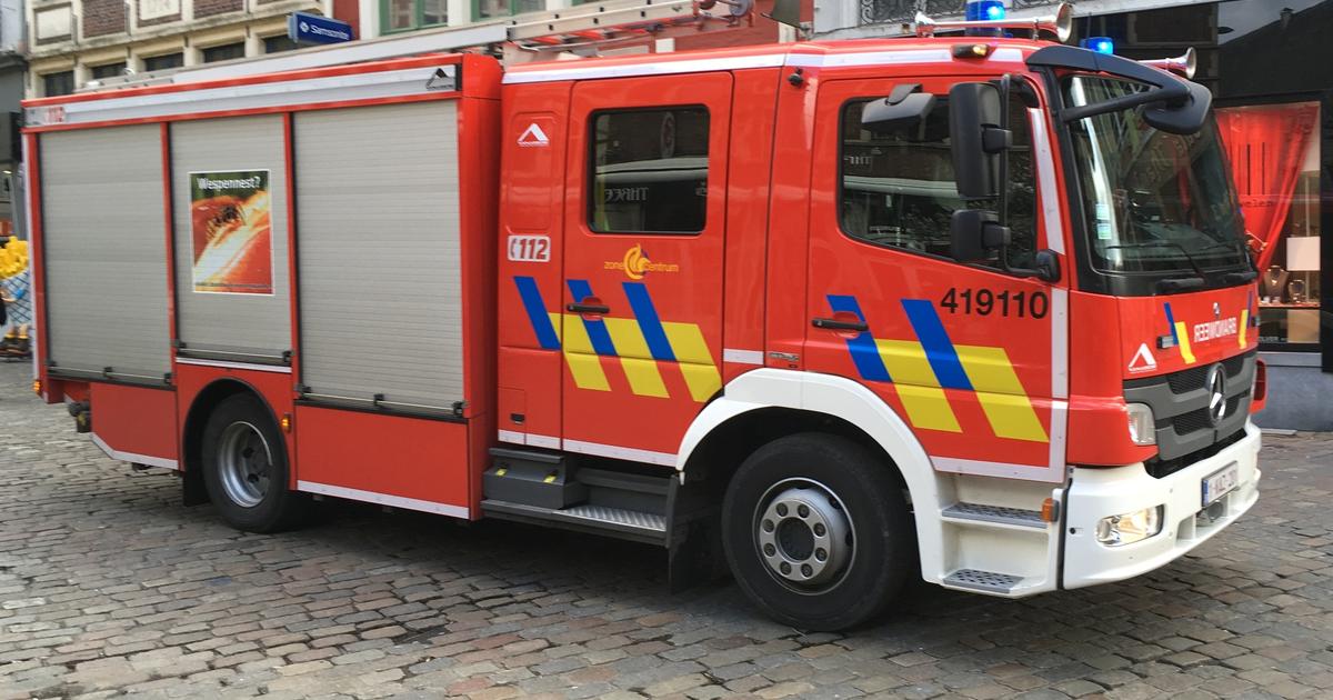 «Le choc a été excessivement violent» : un car scolaire percute un train en Belgique, quatre personnes tuées dont deux enfants