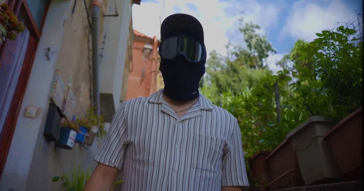 « Je ne peux pas me forcer » : souffrant d’anxiété, le rappeur Houdi annule sa tournée