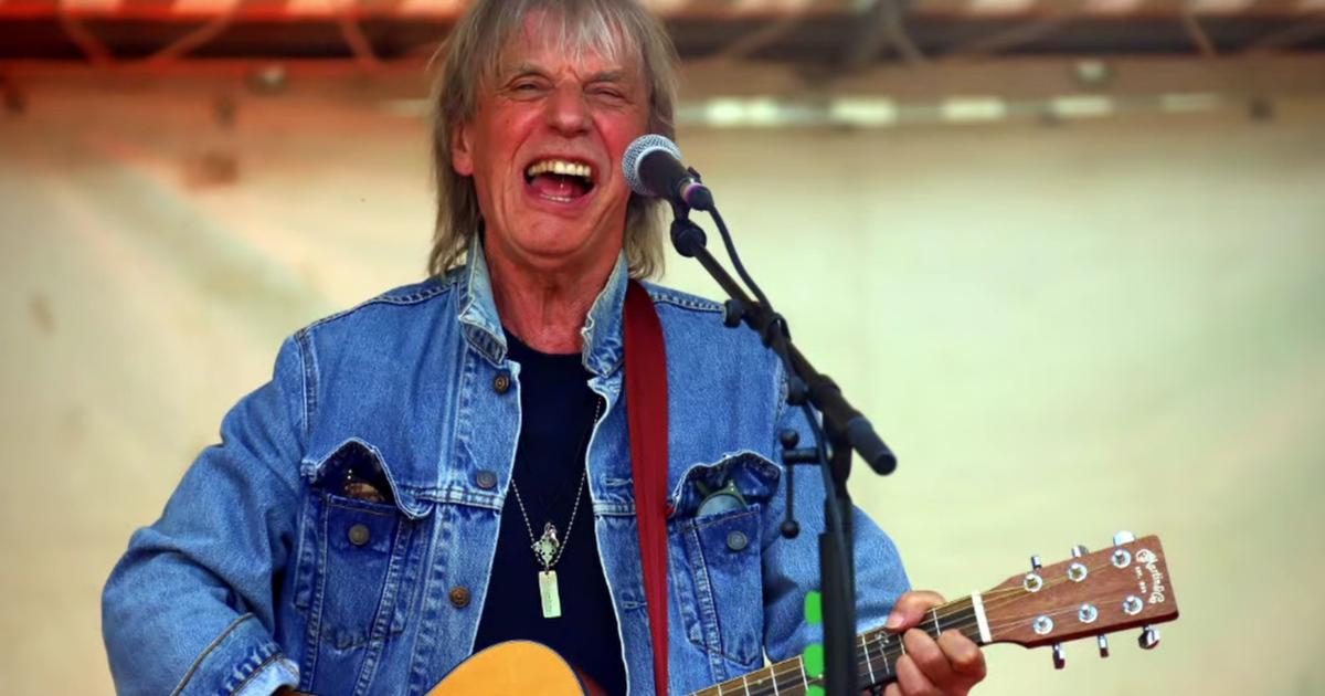 «Mon âme est née ici» : le concert inattendu de Jean-Louis Aubert, venu en aide au village de sa jeunesse