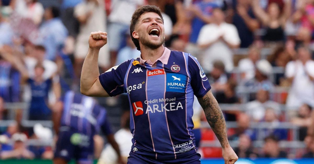 Top 14 : touché au mollet, Jalibert pourrait manquer les matches capitaux à venir pour l’UBB