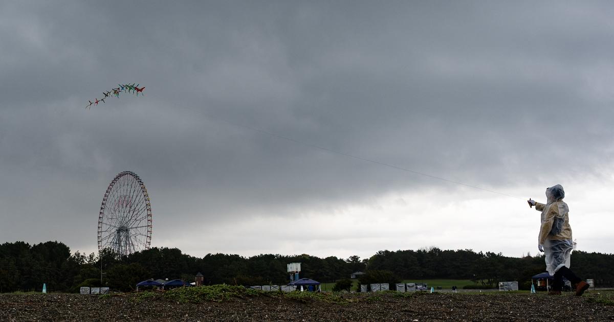 Japon : une violente tempête tropicale se dirige vers Tokyo, neuf blessés et des centaines d’avions cloués au sol
