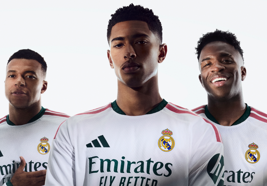 Liga : un maillot blanc, vert et rose, le Real Madrid innove après sa nouvelle saison ratée