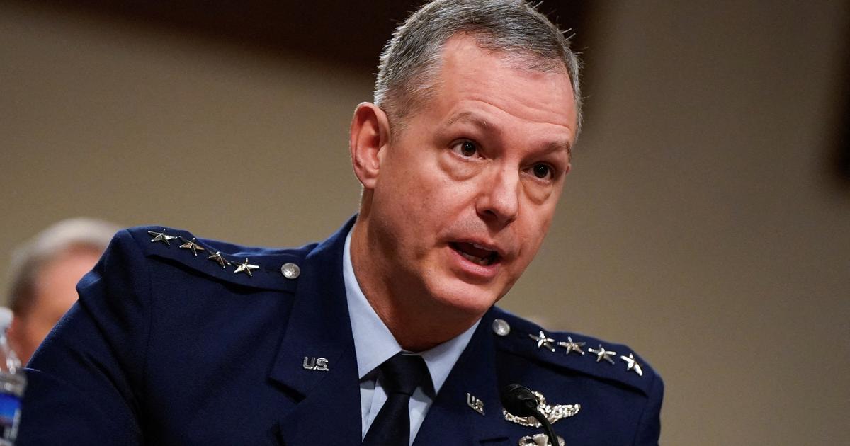 Réduction des moyens conventionnels, extension de la dissuasion nucléaire... Le nouvel équilibre militaire que l’Amérique impose à l’Europe