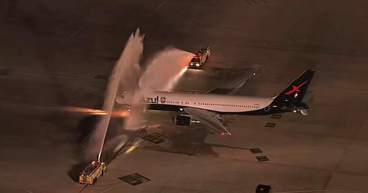 Coupe du monde 2026 : avant de décoller pour le Mondial, l’avion de la sélection brésilienne a été baptisé (vidéo)
