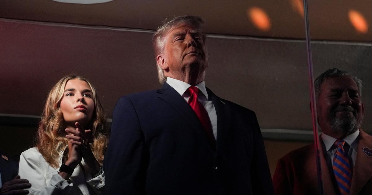 Donald Trump hué au Madison Square Garden de New York au début d’un match de finale NBA
