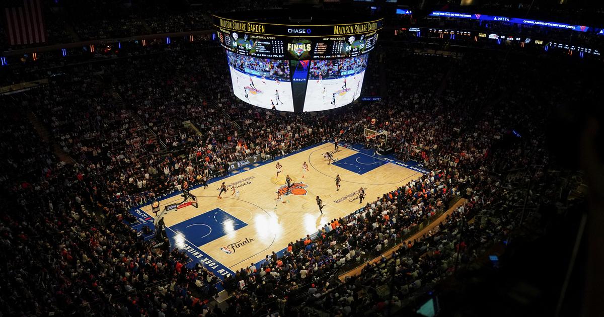 Finales NBA : Donald Trump, Jay-Z, Timothée Chalamet... En images, les célébrités présentes au Madison Square Garden