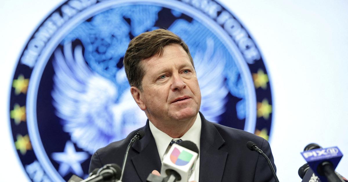 Donald Trump choisit finalement Jay Clayton pour devenir le «chef des espions» aux États-Unis