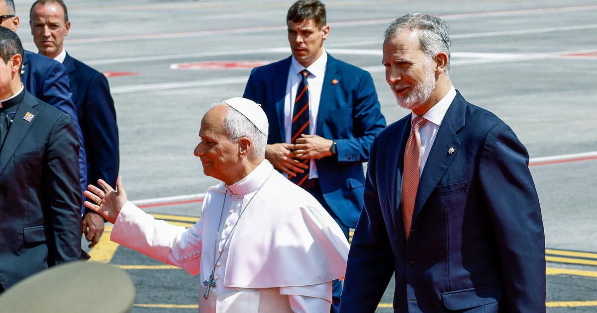 Le pape Léon XIV retarde son départ des Canaries en raison d’une panne technique sur son avion
