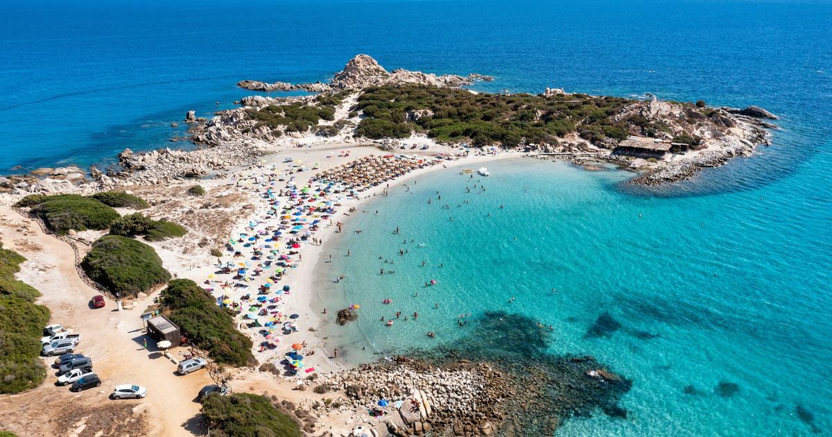 Réservé aux enfants et aux séniors : les 10 à 65 ans ont désormais interdiction de planter leurs parasols sur cette plage