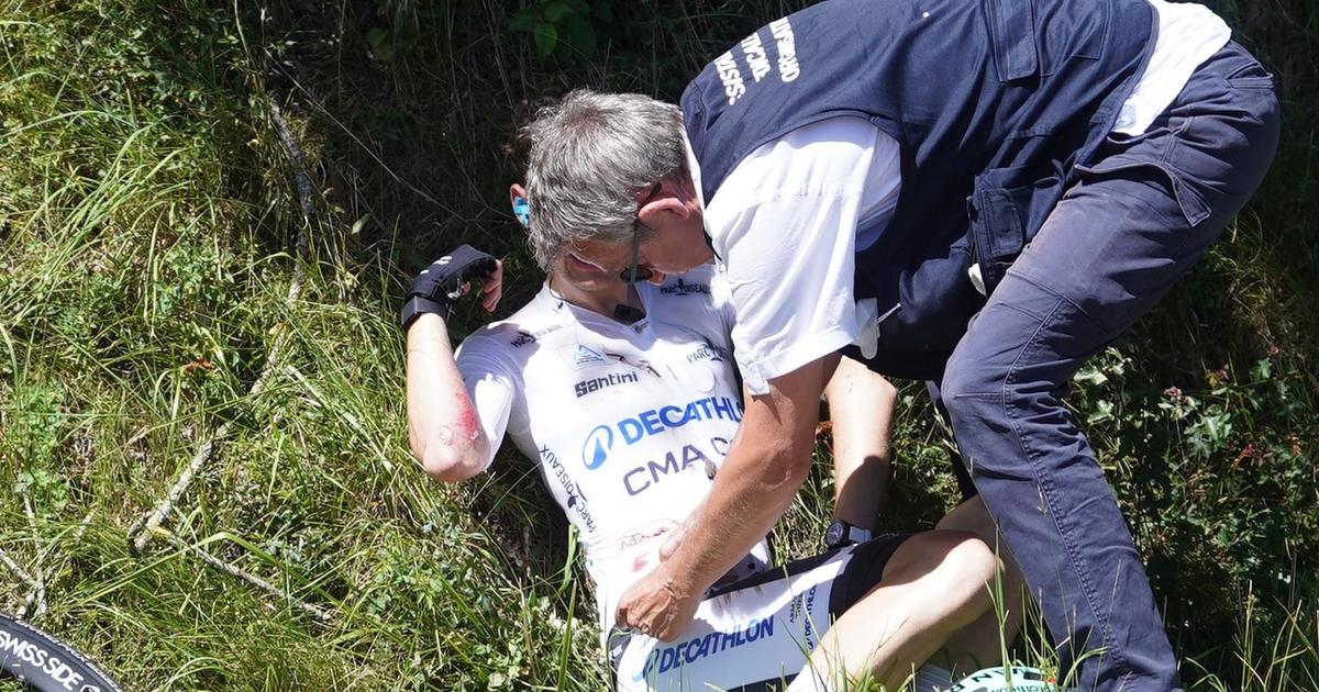 Cyclisme : Paul Seixas chute et repart avec trois minutes de retard dans le Tour Auvergne-Rhône-Alpes