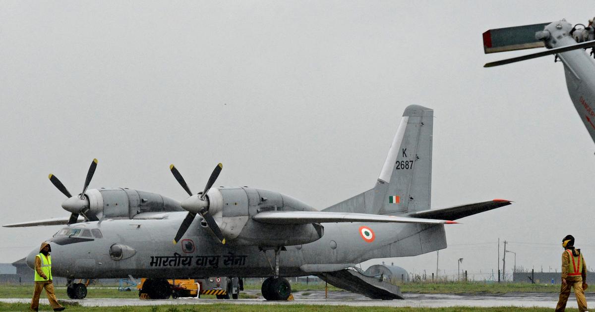 Inde: un avion de transport militaire s’écrase sur une base aérienne