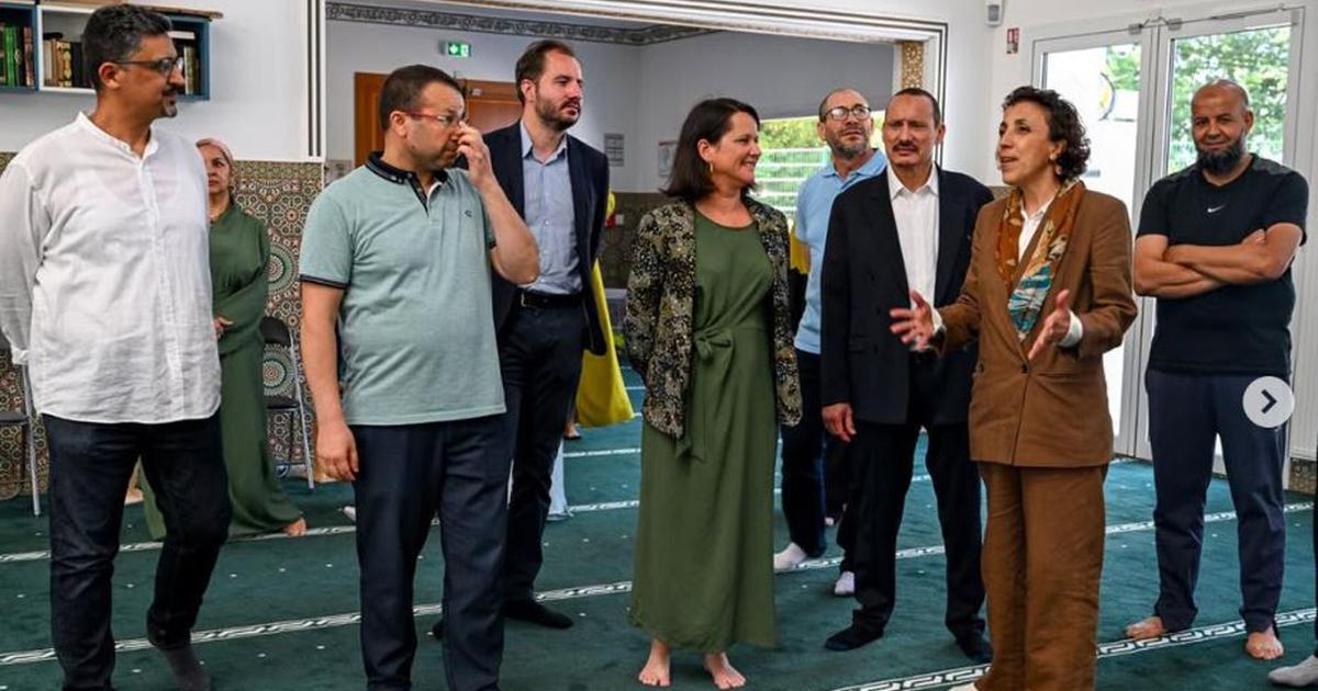 Une photo dans une mosquée nantaise déclenche un « déferlement de haine » contre la maire de Nantes
