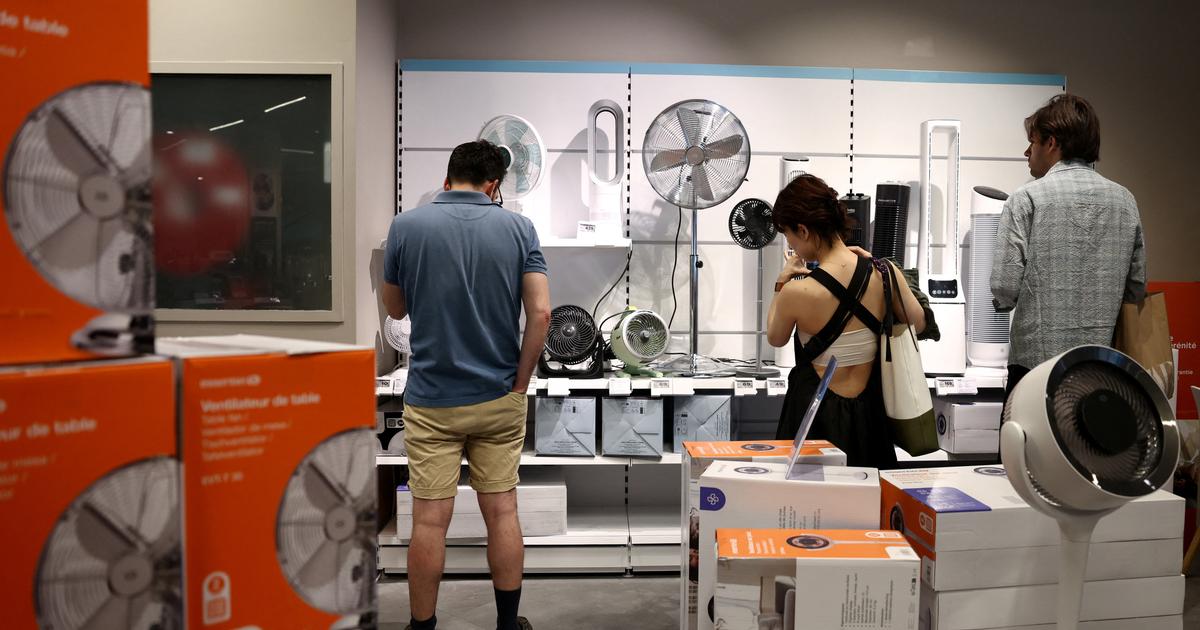«On ne vend plus que ça» : à Paris, ruée sur les climatiseurs et ventilateurs avant une fin de semaine étouffante