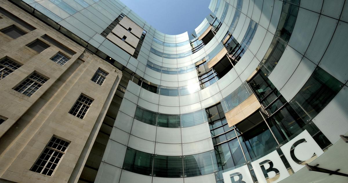 550 postes supprimés dès 2027 : sous pression financière, la BBC entame une cure d’austérité historique
