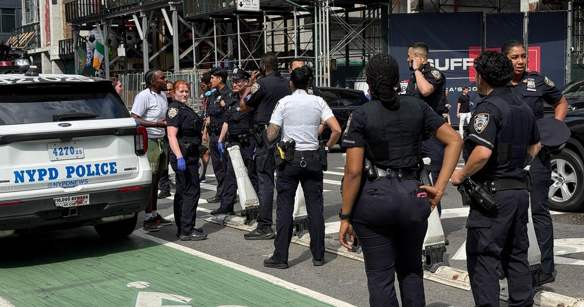 New York : des coups de feu résonnent à Times Square, pas de blessé