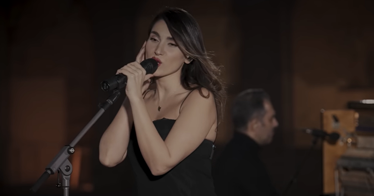 Iran : une chanteuse et son groupe condamnés à 74 coups de fouet chacun pour un concert