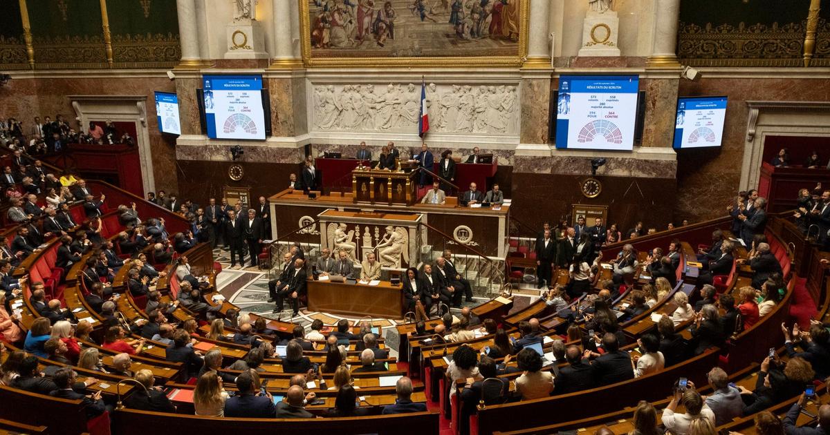«Emmanuel Macron veut solder l’euthanasie cet été pour que la visite du pape à Paris ne soit qu’une belle carte postale»