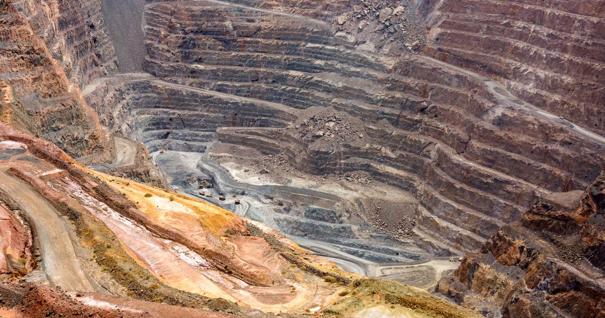 L’or passe sous la barre des 4000 dollars pour la première fois depuis novembre
