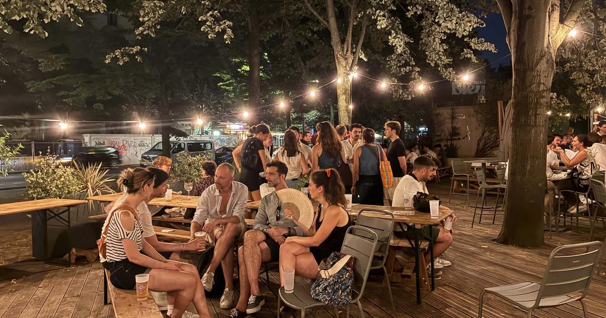 «J’ai dormi deux heures, j’ai rêvé que j’étais dans une baignoire» : balade nocturne à travers les rues suffocantes de Paris