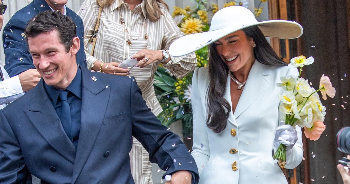 Μεταξύ ρομαντικού και Dolce Vita, η Dua Lipa και ο Callum Turner απολαμβάνουν το μήνα του μέλιτος στην Ιταλία