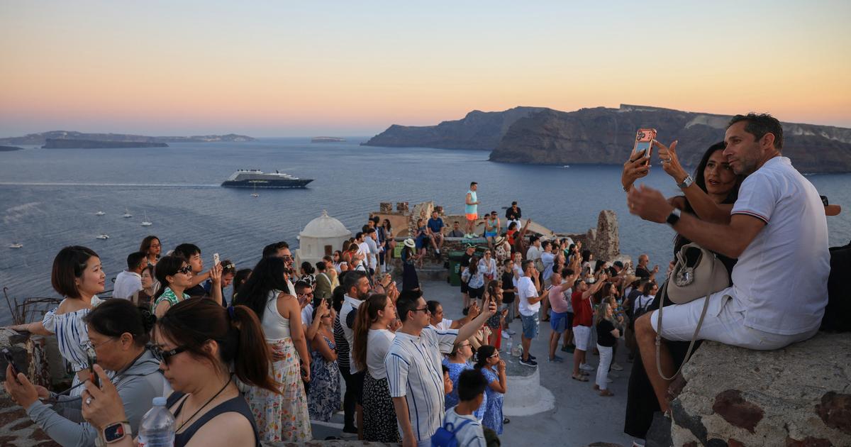 « J’ai l’impression de retrouver le Santorin d’autrefois» : et si l’île-star des Cyclades redevenait fréquentable ?