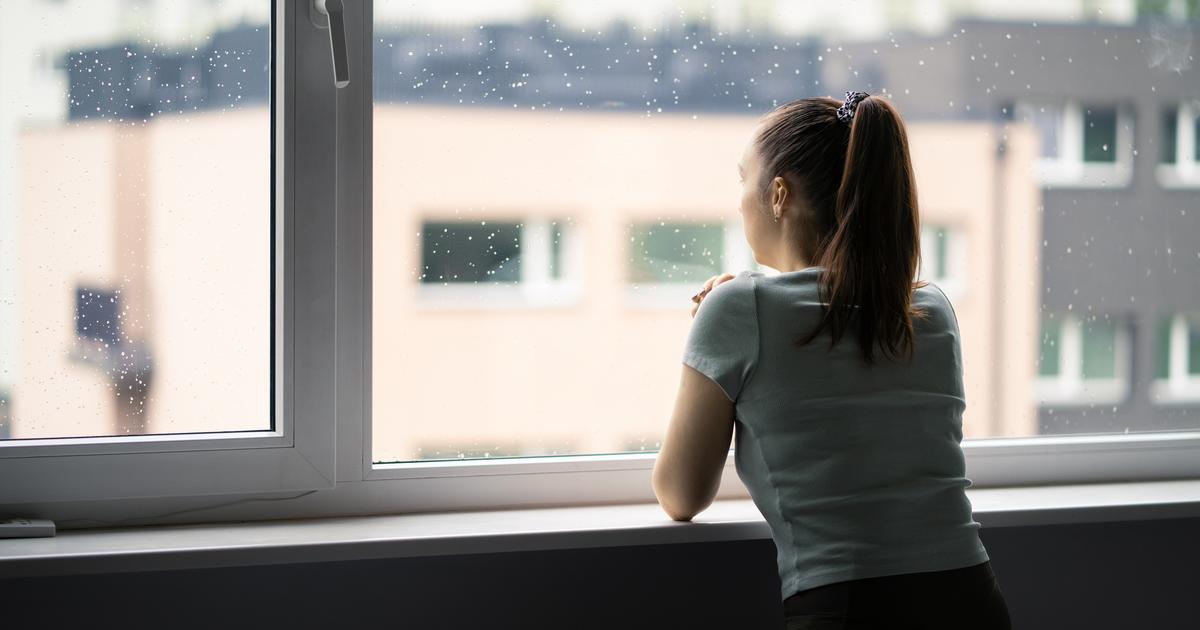 Précarité, violences, isolement : les facteurs sociaux rendent le cerveau plus vulnérable aux maladies psychiatriques