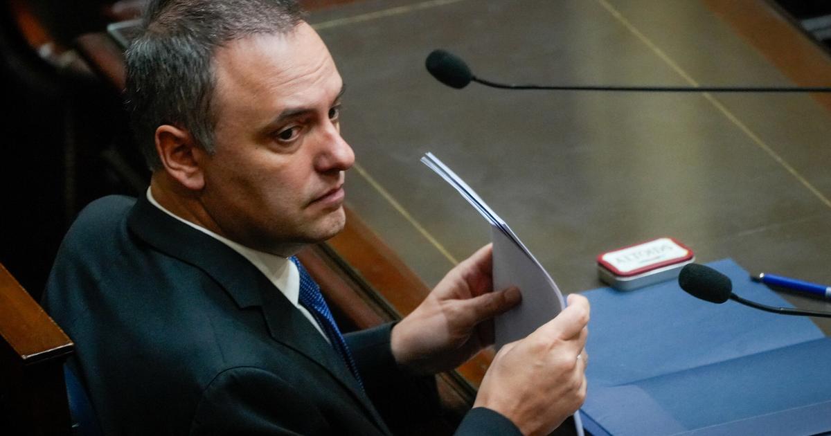 Argentine : accusé d’enrichissement illicite, le « premier ministre » de Javier Milei poussé à la démission
