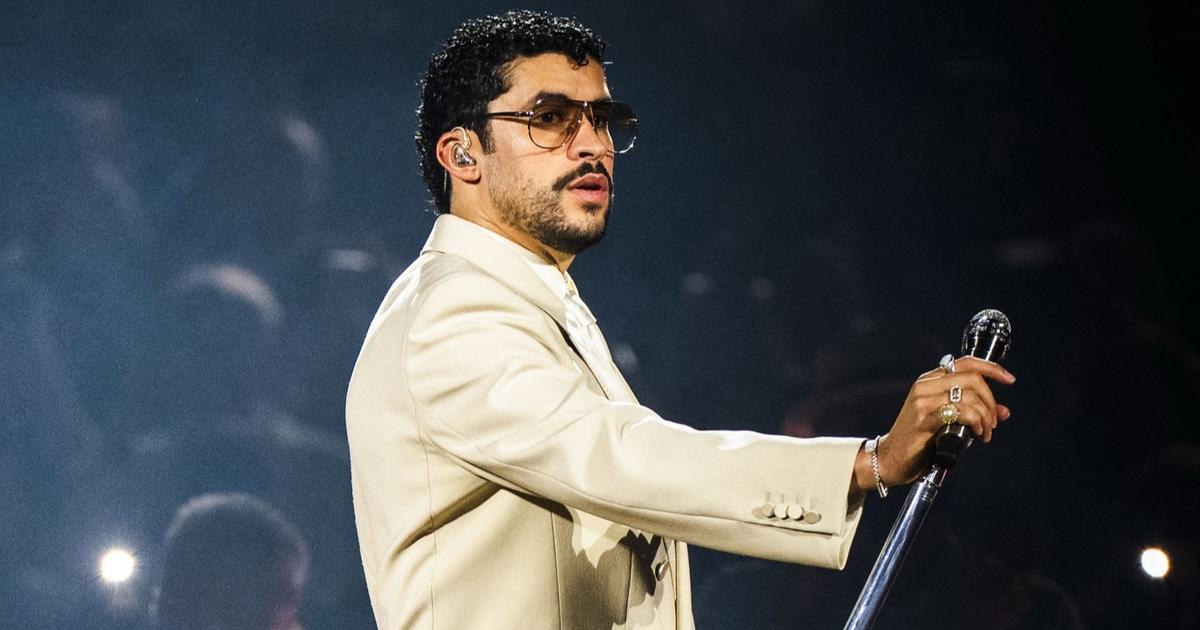 «Je vous porte dans mon cœur» : le phénomène mondial Bad Bunny ovationné à Marseille pour son premier concert en France