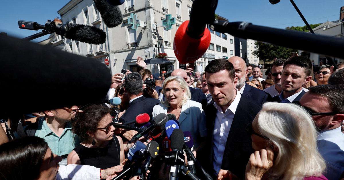 Présidentielle 2027 : à La Flèche, l’entrée en campagne contrariée de Marine Le Pen